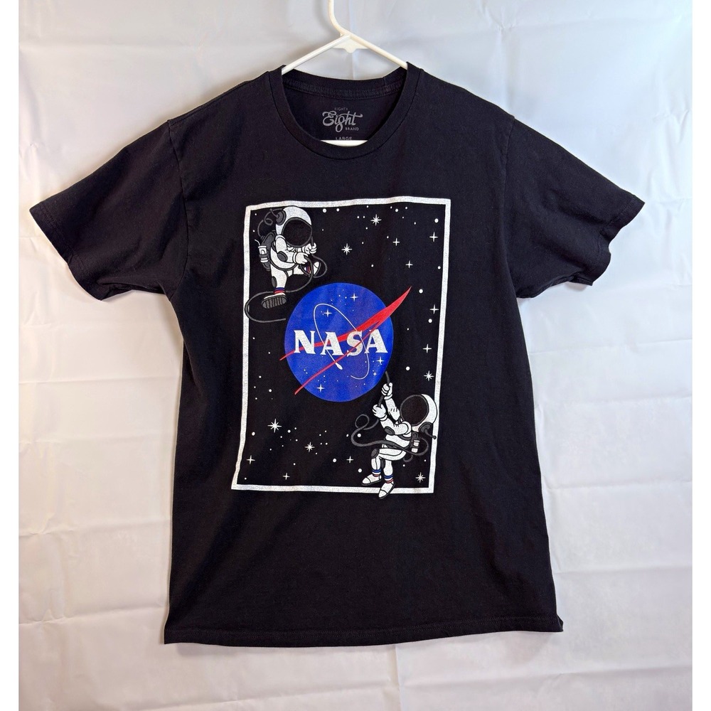 Eighty Eight Men's L Black NASA Astronaut Graphic Crew Neck Short Sleeve Tee 512